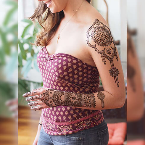 DOME SHAPED Mehndi Designs For Your Special Look (Complete Package)