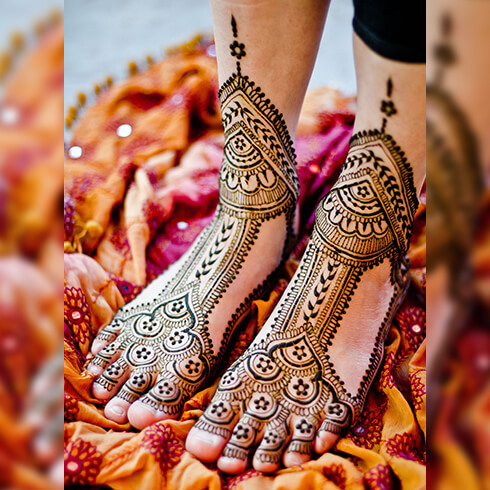 STAR PATTERN Mehndi Designs For Your Special Look (Complete Package)