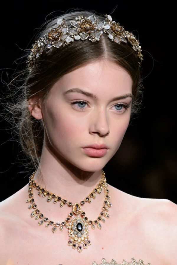 This Fall You’ll Definitely Fall For These Hairstyles