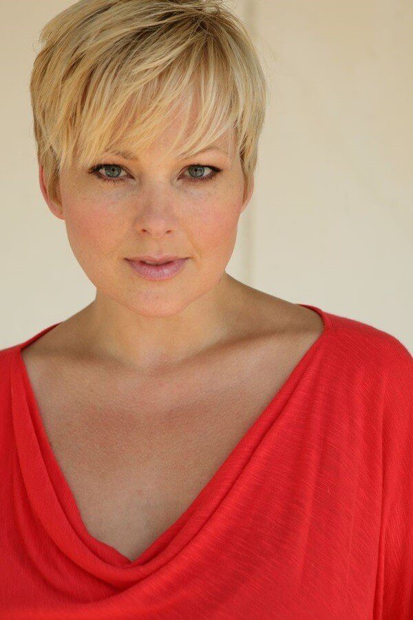 Cherish The Plus Size Beauty With These Hairstyles