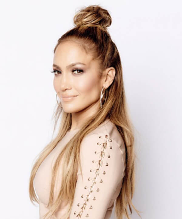 Date Night? Capture All The Attention By These Cute Hairstyles