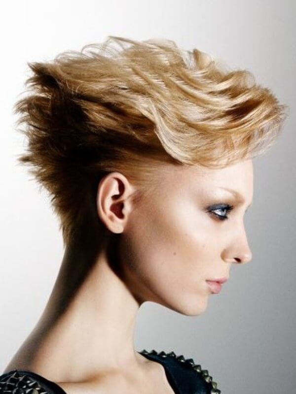 Women Short Haircut That Will Never Go Out of Style