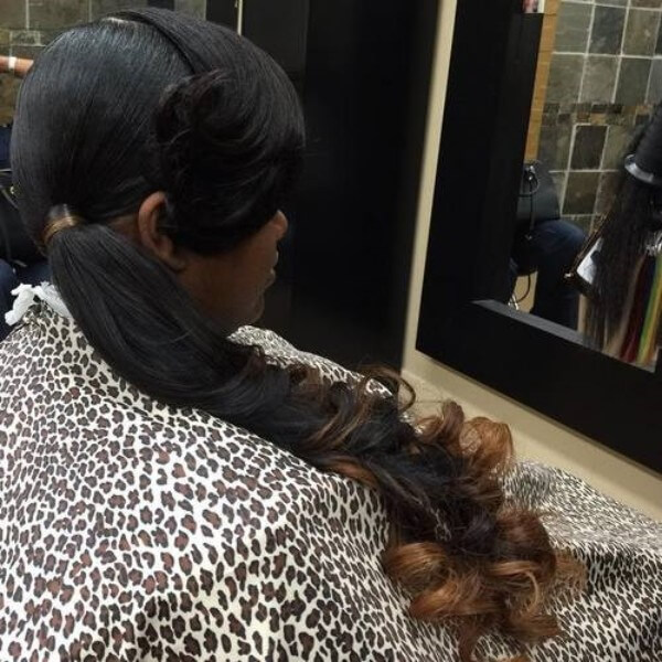 Rule The Internet With These Side Swept Hairstyles