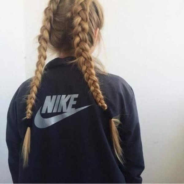 Bold & Striking Hairstyles Chosen By Athletes