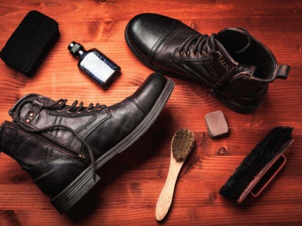 How To Clean & Shine Leather Shoes & Boots