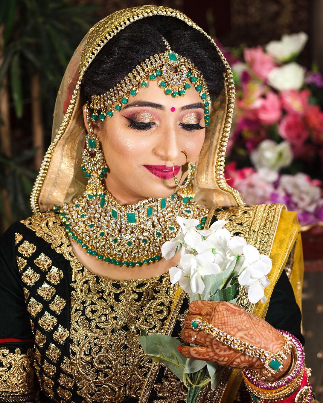 Real Bride Makeup With Elegant Jewelry