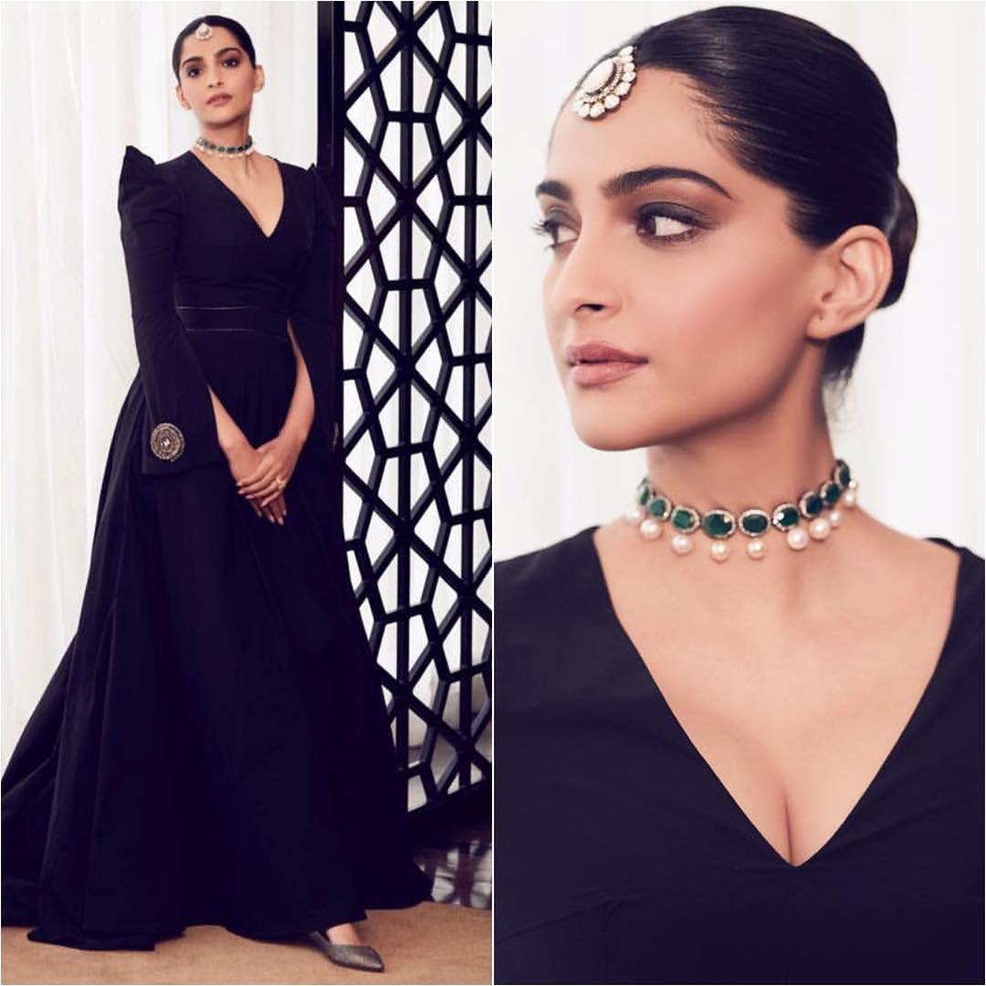 Sonam Kapoor's elegant black look: Long Evening Dresses in Bollywood Style