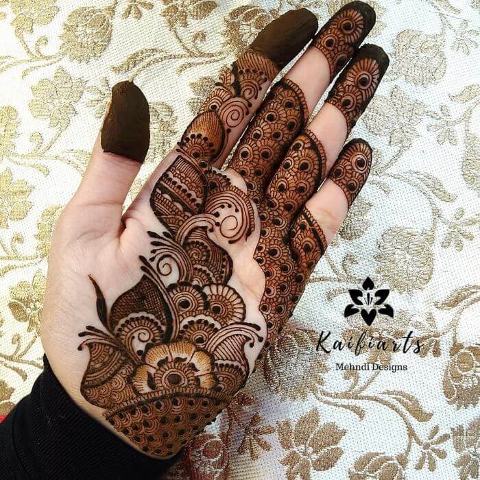 7+ Trending Mehendi Designs 2023 for Every Outfit: Popular Hand Mehendi  Images