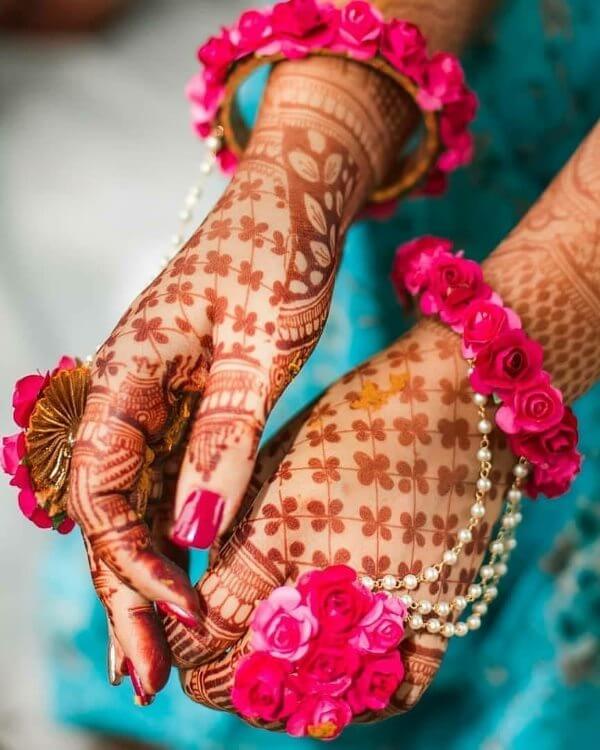 Bright & Colorful natural bridal flower hathful for wedding ceremonies like haldi & Mehndi