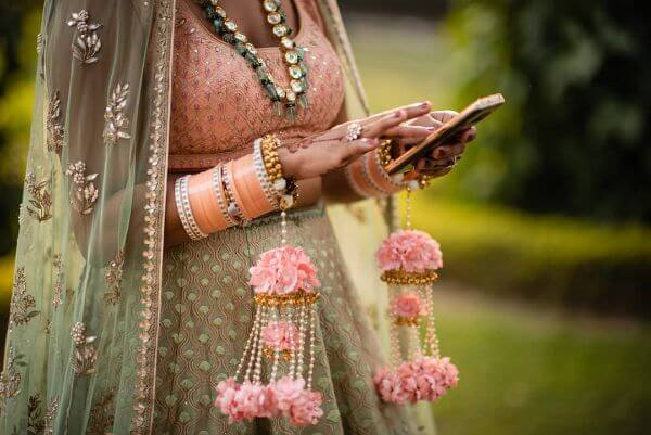 Pink floral kaleere designs Floral Kaleere Designs Spotted on Real Brides in Wedding