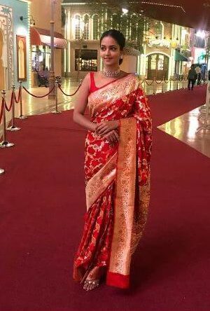 The beautiful silk saree Shanvi Srivastava Bridesmaids Outfits | Trending This Year