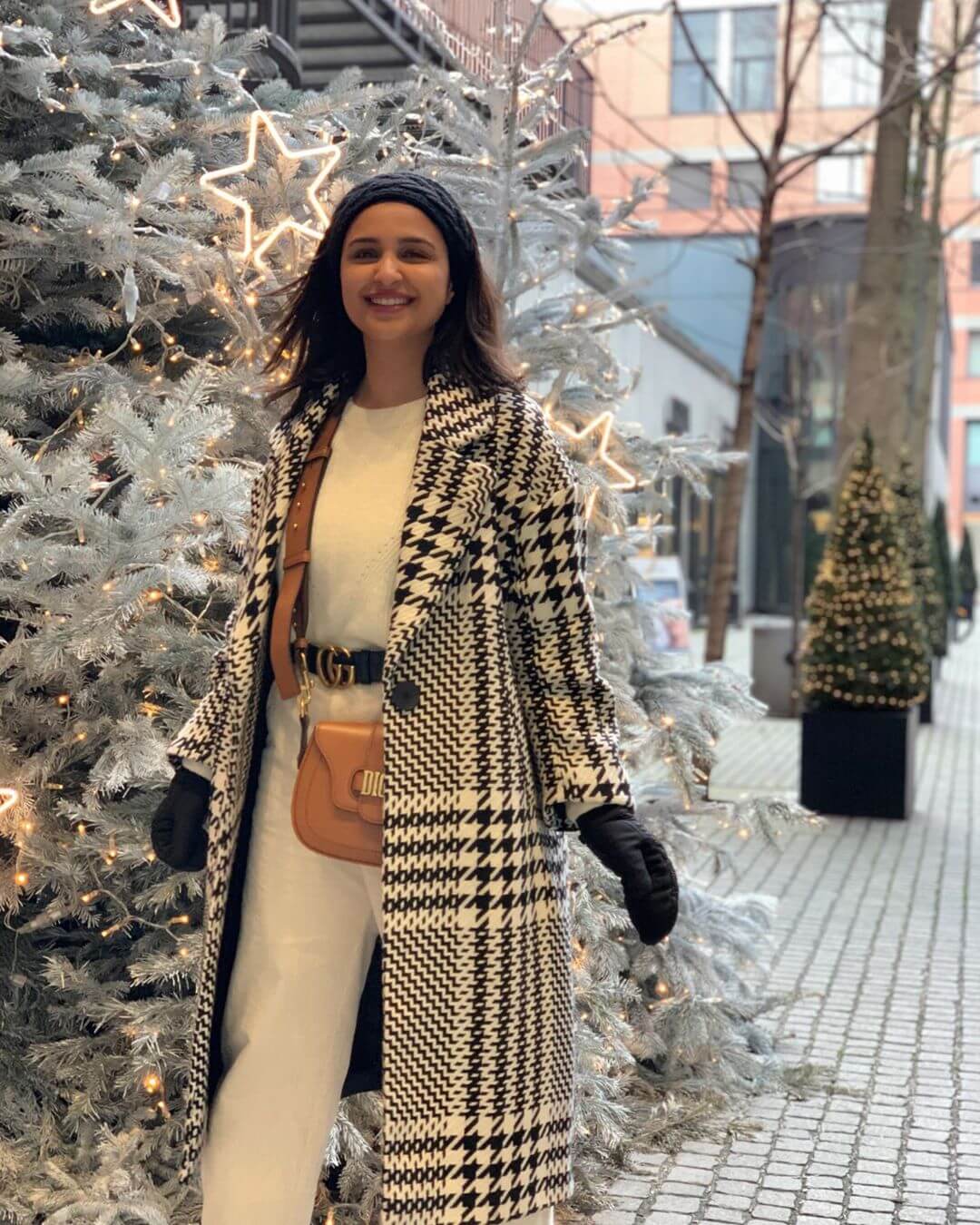 Parineeti in Long coat Bollywood Actresses in Winter Outfits