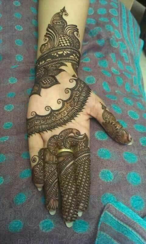 Fine Space Arabic Mehndi Designs For Full Hand