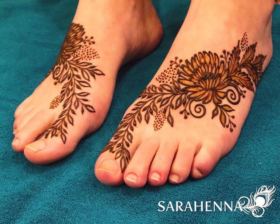 Shaded Bel Feet Mehndi Design for bride