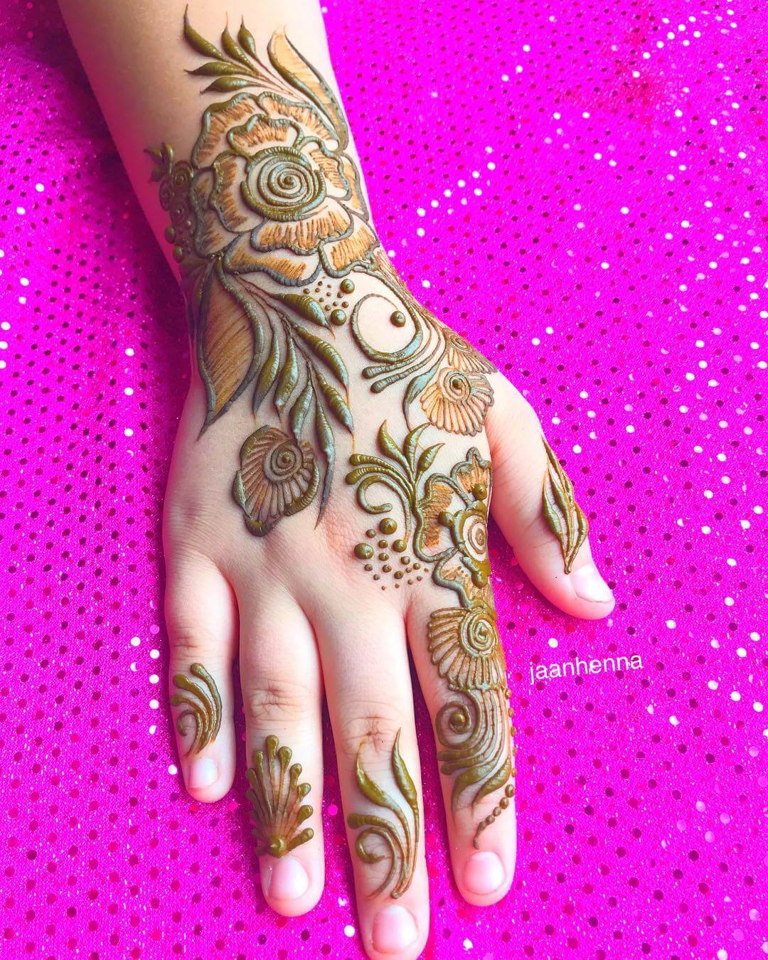 A Baroque Rose A Baroque Rose Shaded Mehndi Designs