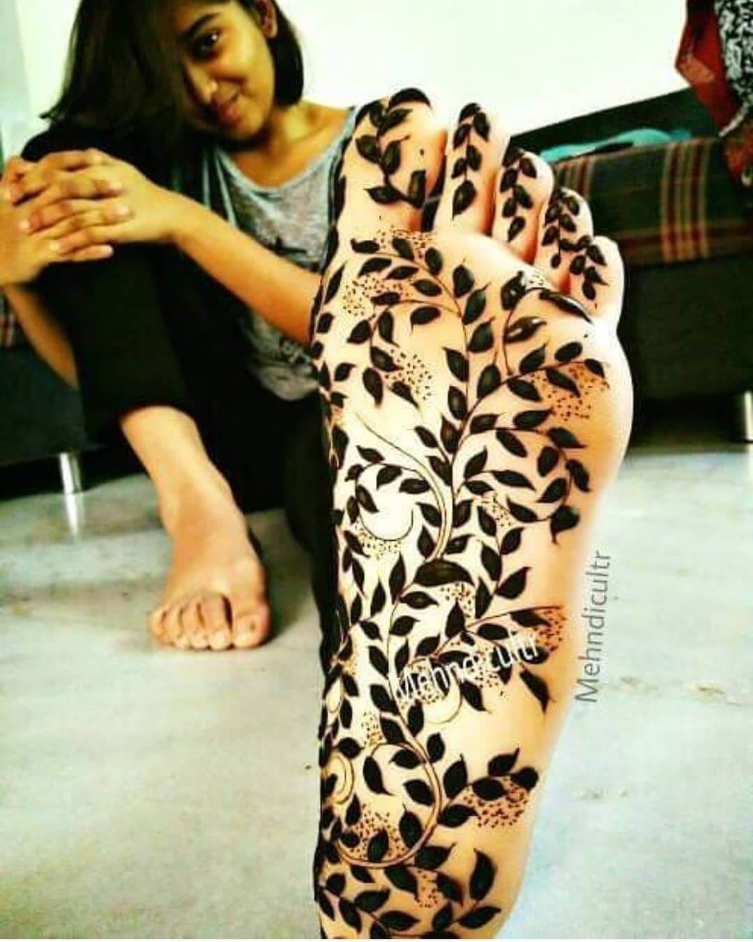 Vineyards On My Sole Mehndi Design For Foot