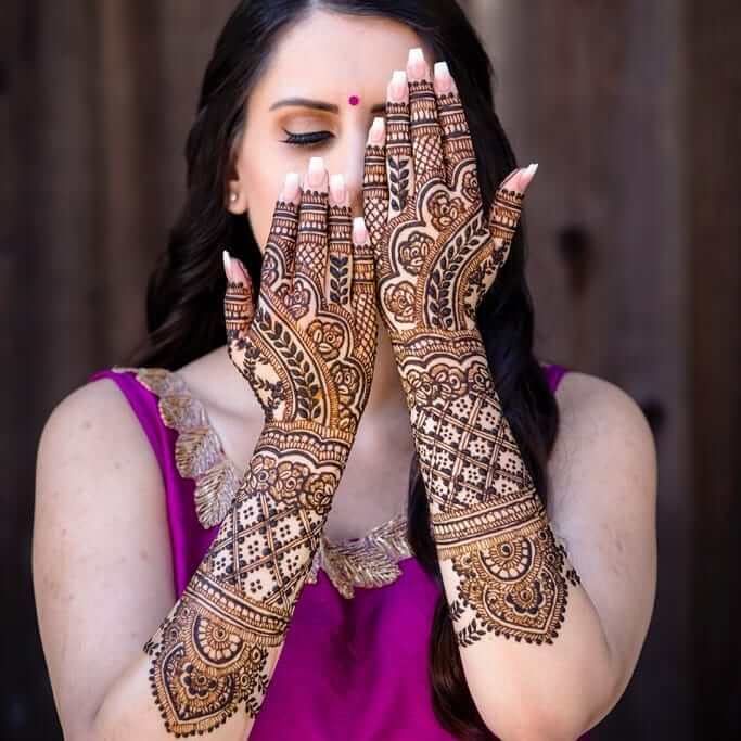 Entrancing Labyrinth Bridal Back Hand Mehndi Design