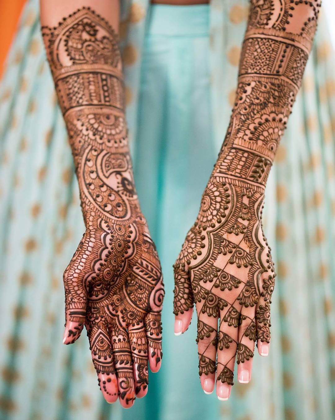 Indian Bridal Back Hand Mehndi Design
