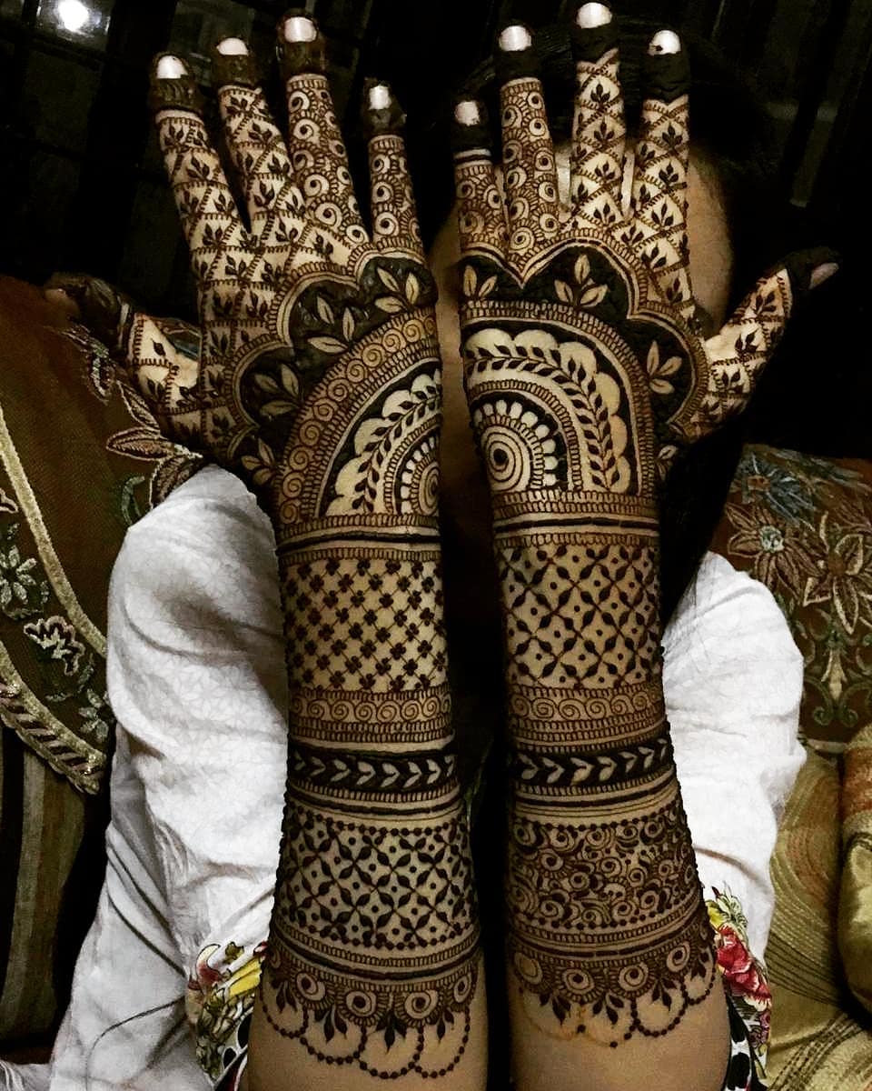 Back of Hand Front Bridal Mehendi Designs