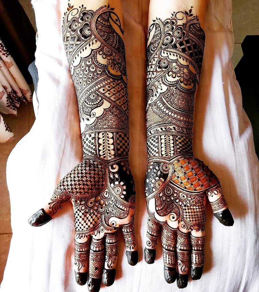 Entire Hand Front Wedlock Mehndi Artistry