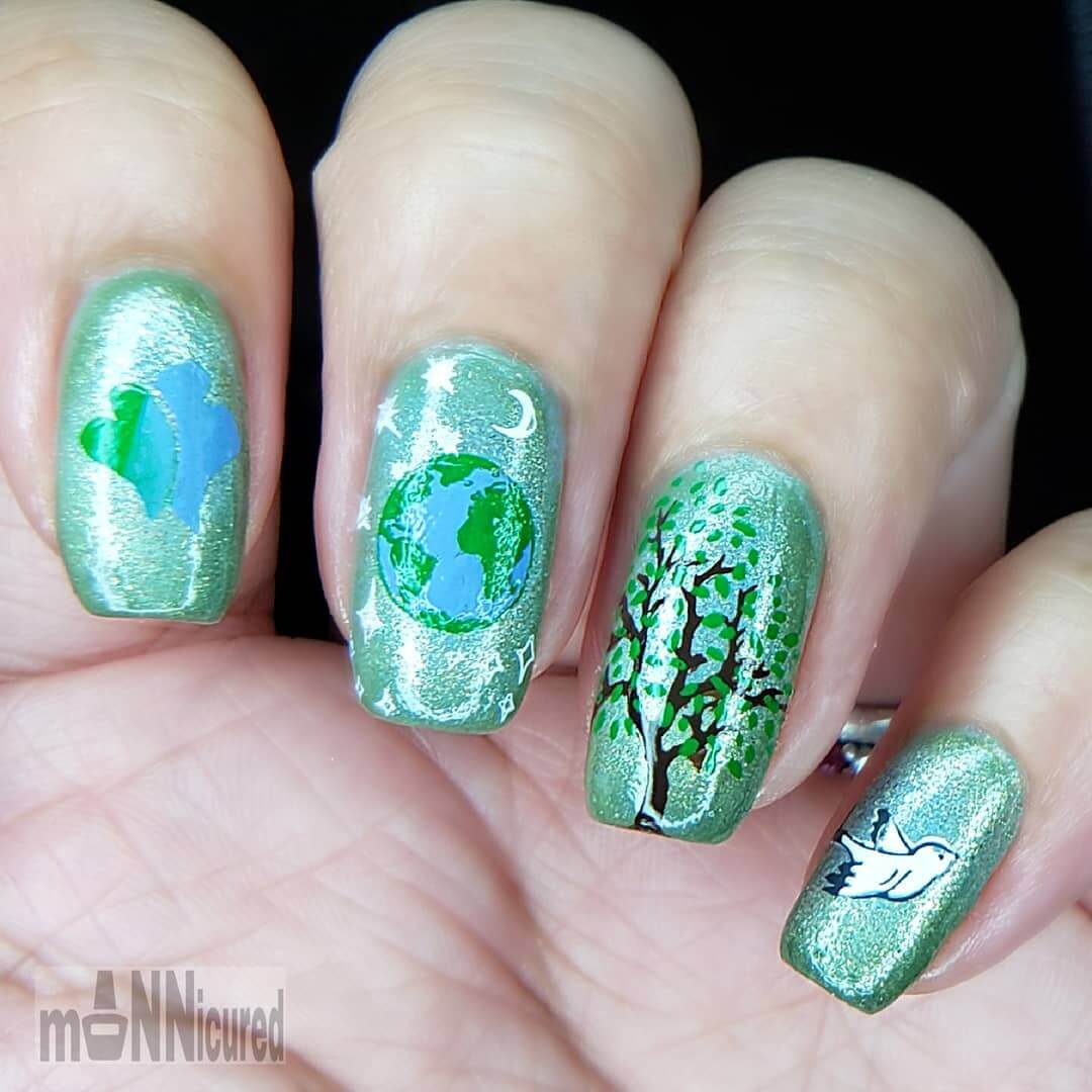 The Sparkly Green Earth Day Nail Art For Earth Day