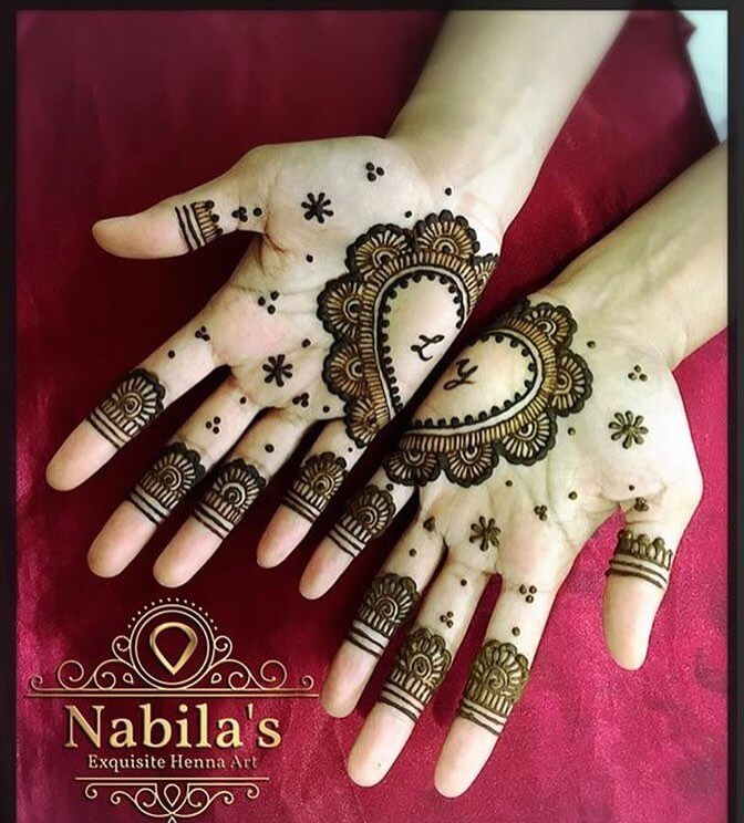 Enticing heart mehndi design for palms
