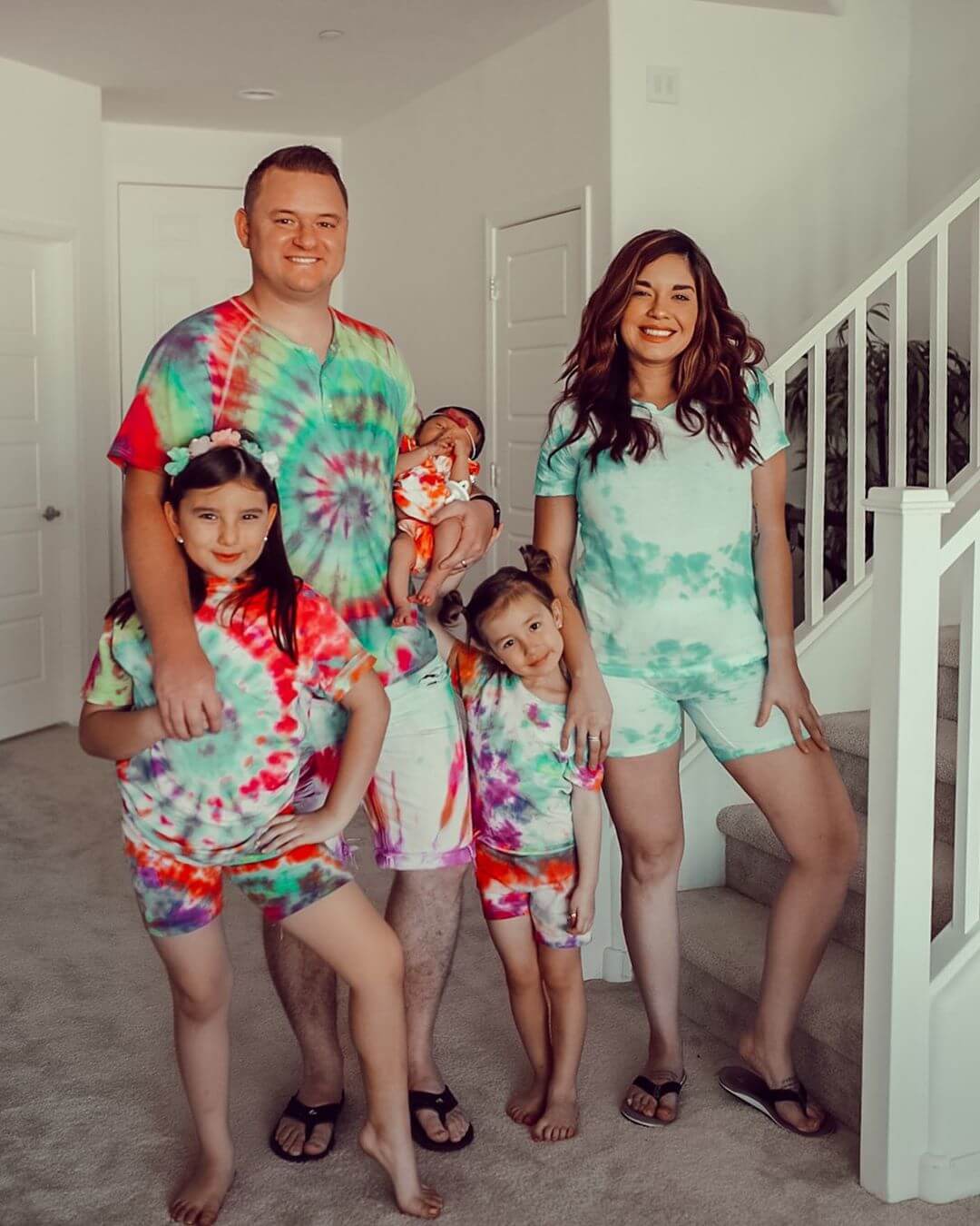 Tie dye trend for the whole family for this Summer