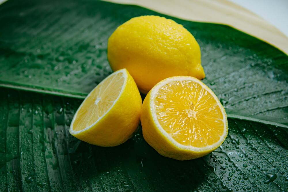 Lemon For Hair – Benefits, Side Effects & How To Use/Apply - K4 Fashion