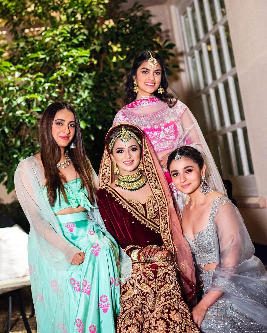 Photoshoot Poses For The Bride With Their BFFs