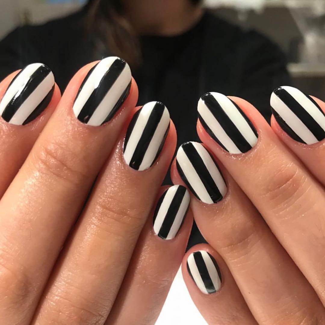Zebra Black And White Nail Art Design