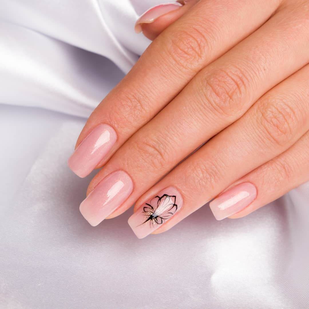 Black flower Pink Nail Art Designs