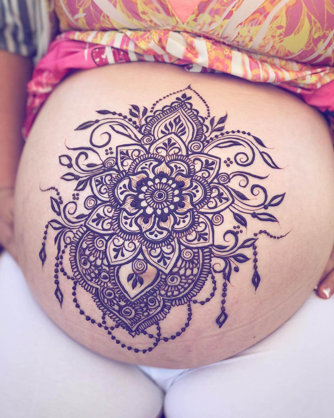 Elegant petals Amazing Pregnant Belly Henna Designs