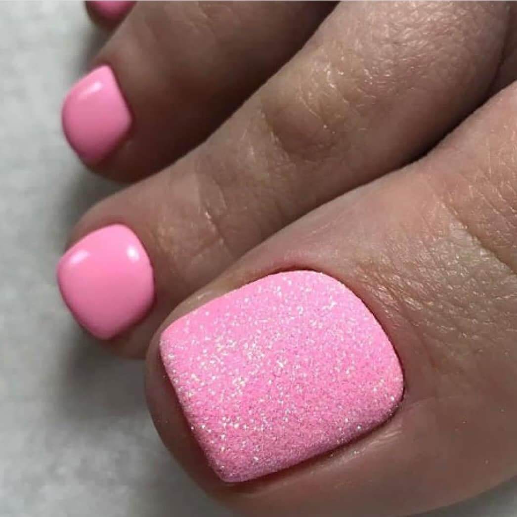 Pink And Glitter Toe Nail Art Designs