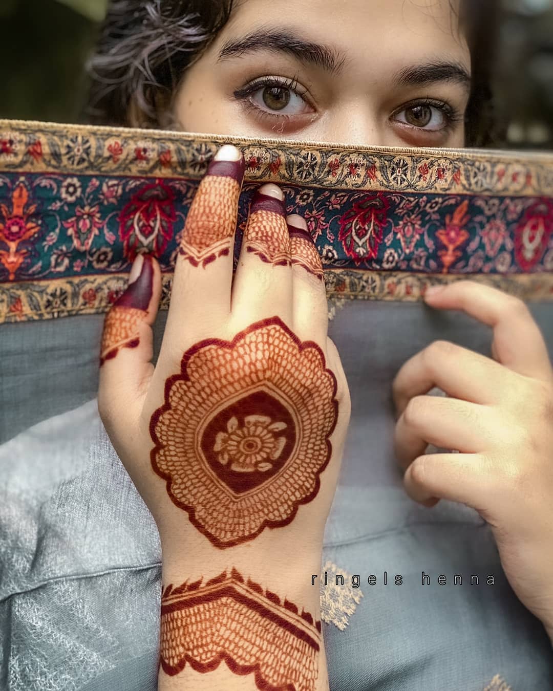 20+ Beautiful Wedding Special Henna Mehndi Designs - Art & Craft Ideas-sonthuy.vn