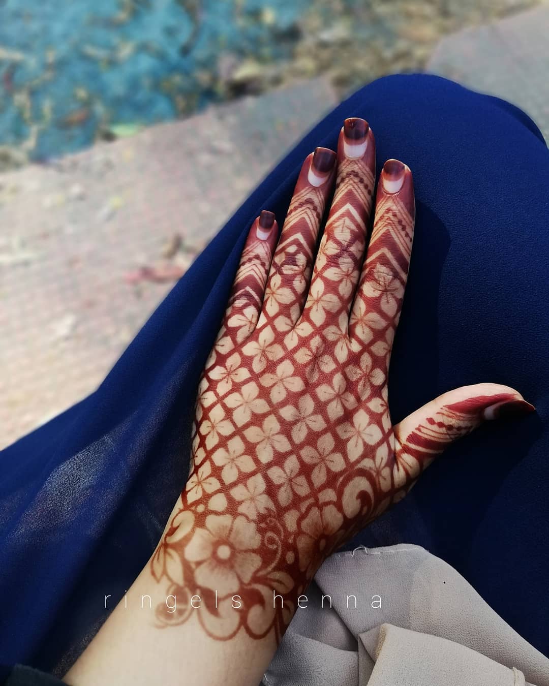 Gorgeous Henna Mehndi Designs for Hand (19) - K4 Fashion