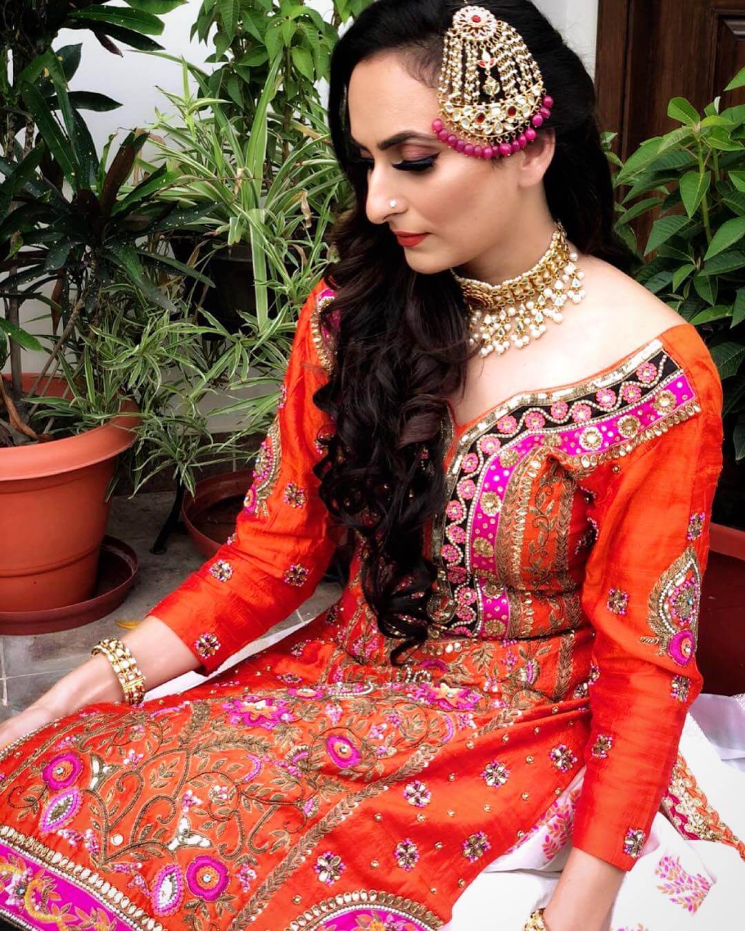 Heavy Elegant Passa/Jhoomar Designs For Muslim Bride
