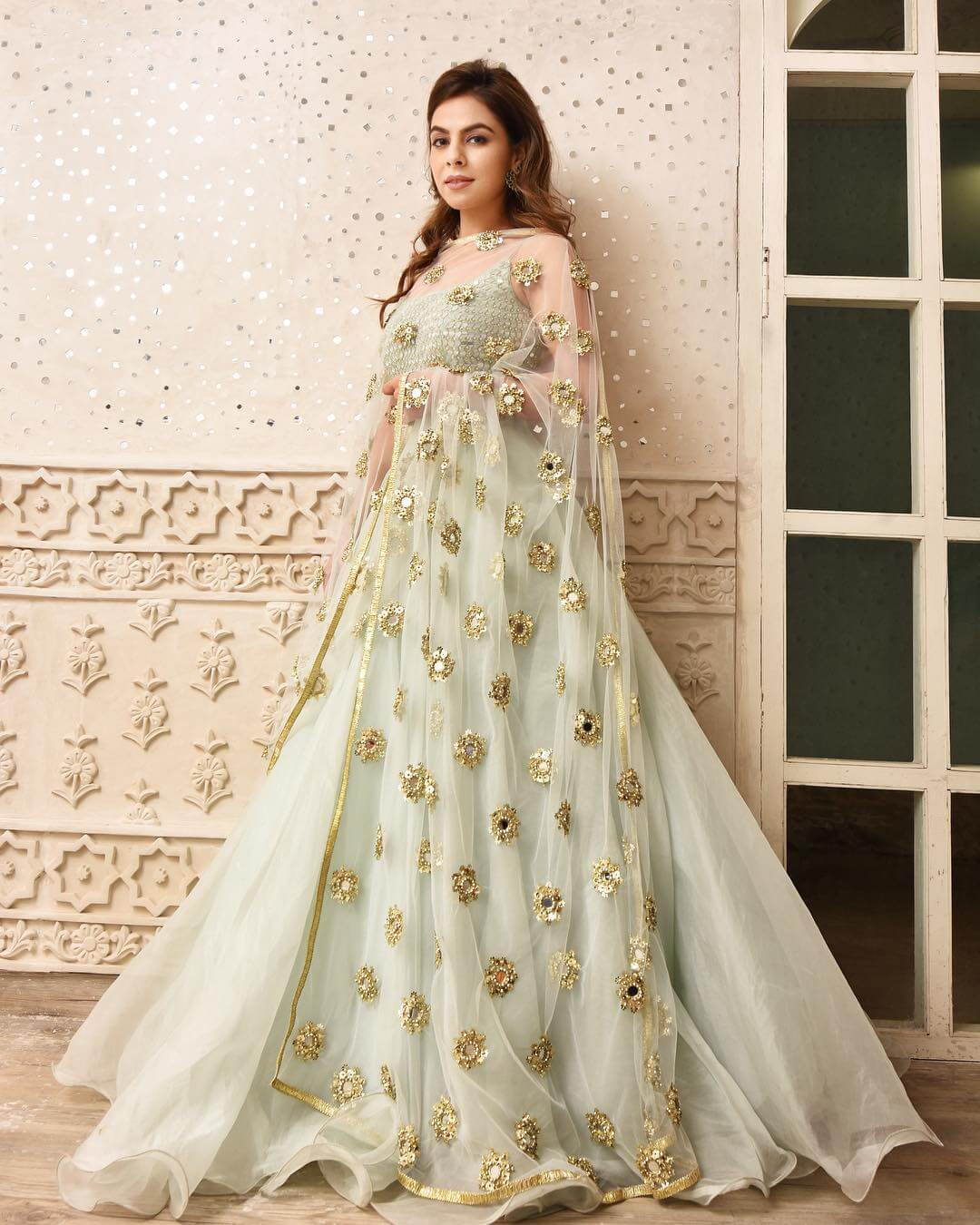 Let this wedding season make you look like an Evening Star!