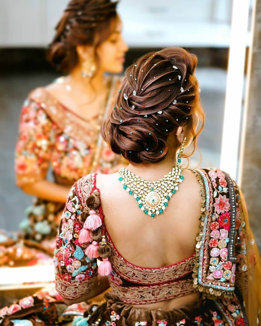 Bridal Hairstyle for Reception | Indian Bridal Hairstyle | Photo Gallery -  Wedandbeyond.com