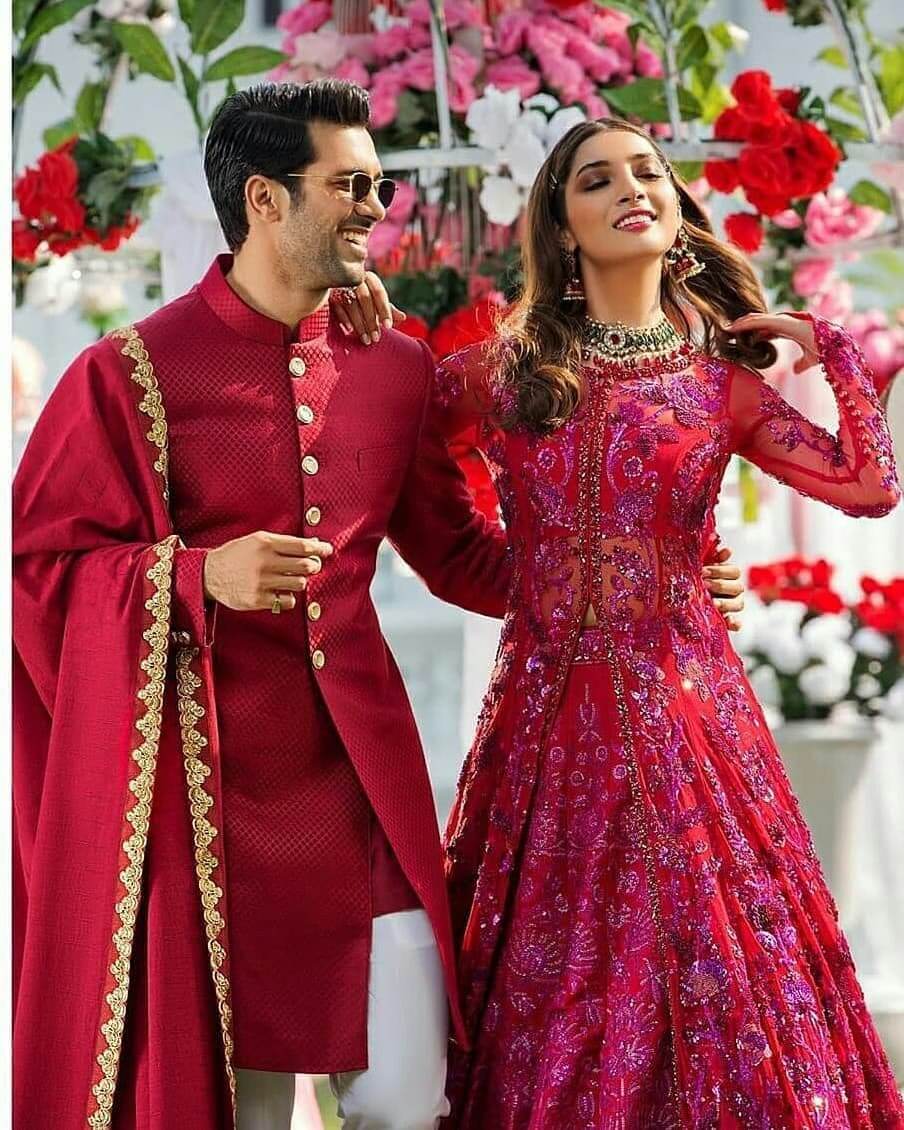 Red Color To Coordinate Wedding Outfits 