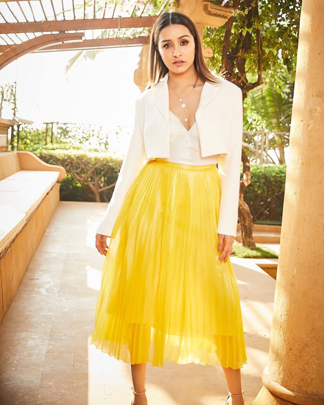 Shraddha Kapoor The extravagant Chiffon attire Yellow Outfits for Summer
