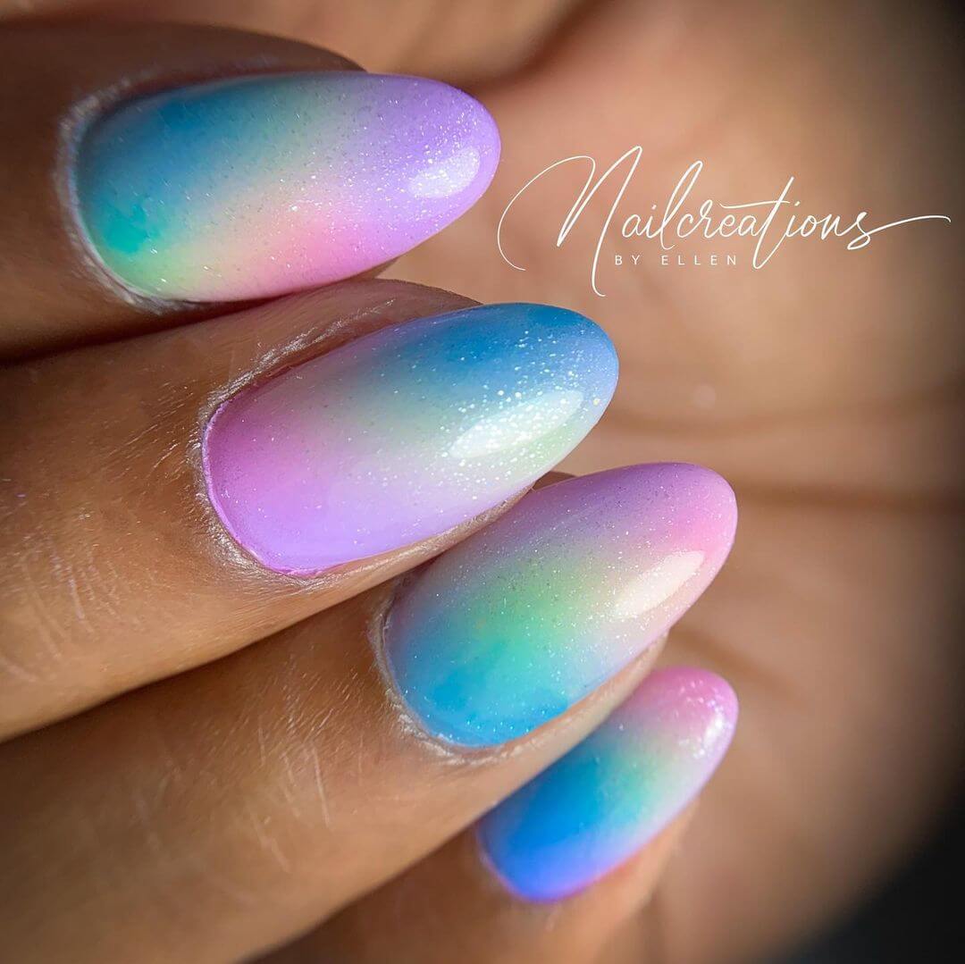 Combo of colour explosion with airbrush nail art