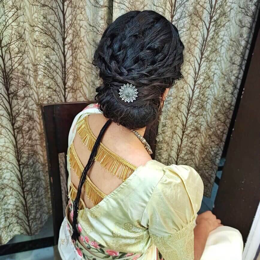 Bun Hairstyles for Saree - Classic Combination Of Saree And Bun - K4 Fashion