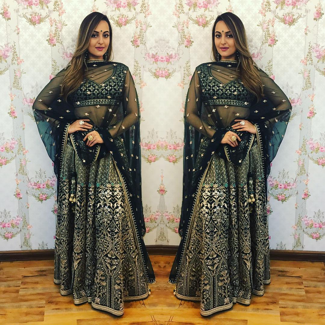 Designer Black Anarkali Lehenga of Sonakshi Sinha's Dresses
