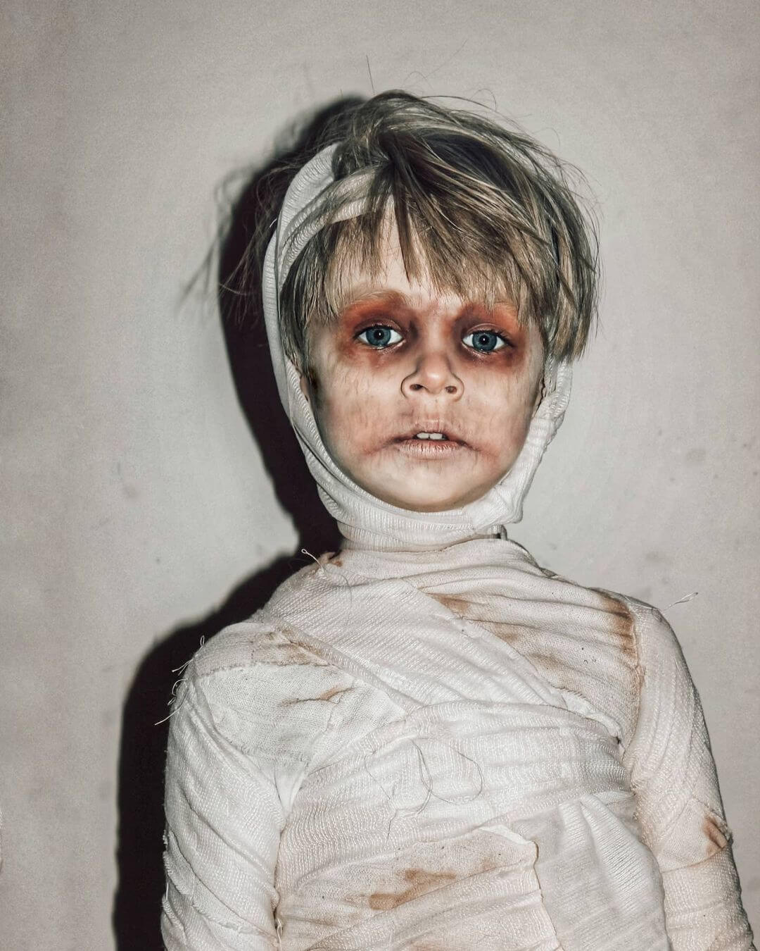 Kid's Halloween Makeup The Mummy Look