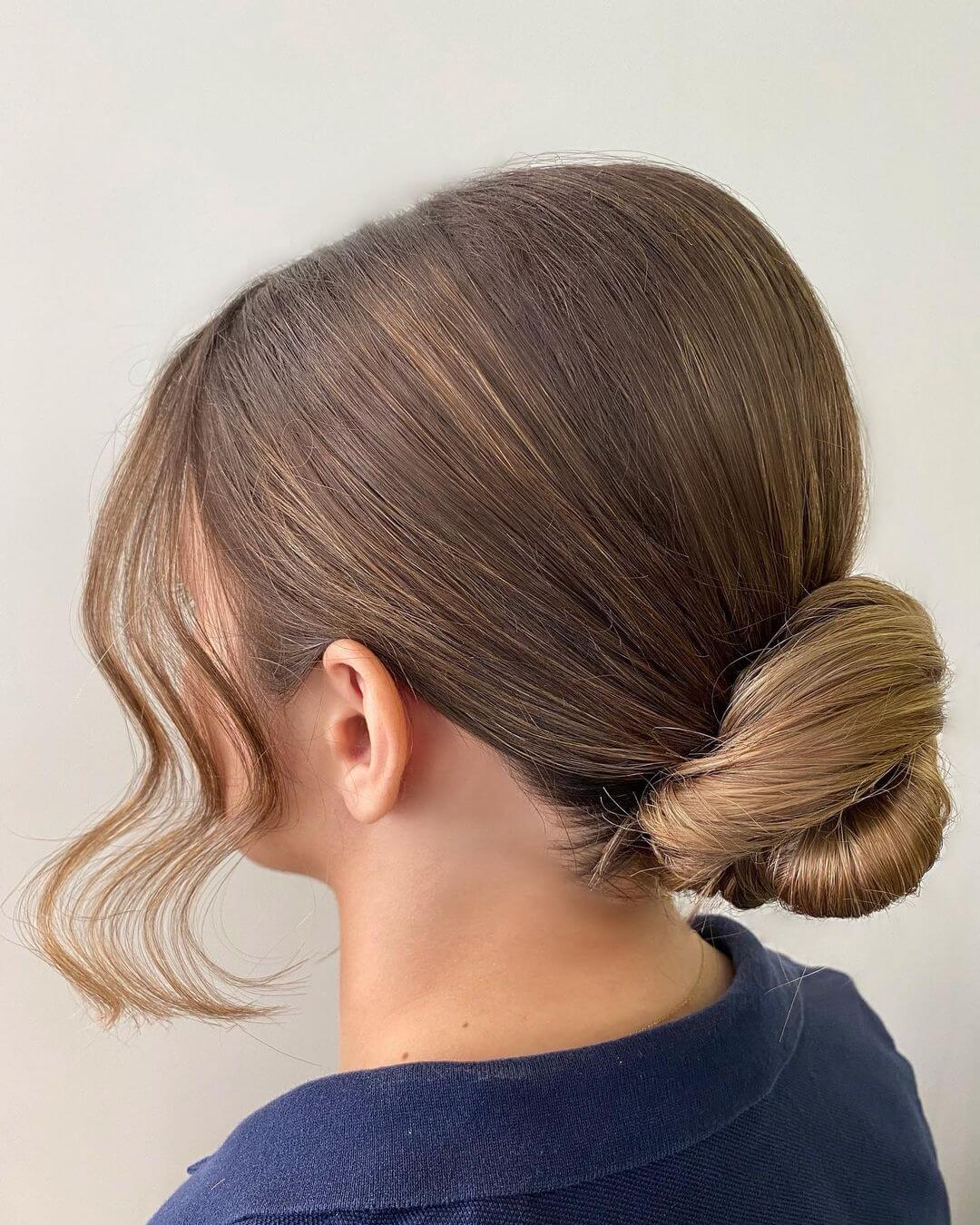 Office Hairstyle For Woman with Long Hair Okay With The Bun
