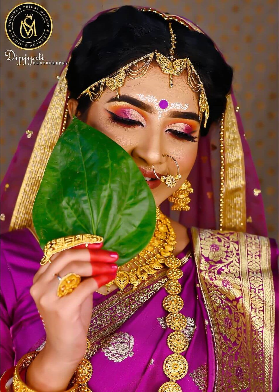 Bengali Bridal Kolka design Simple Kolka design for Bengali brides