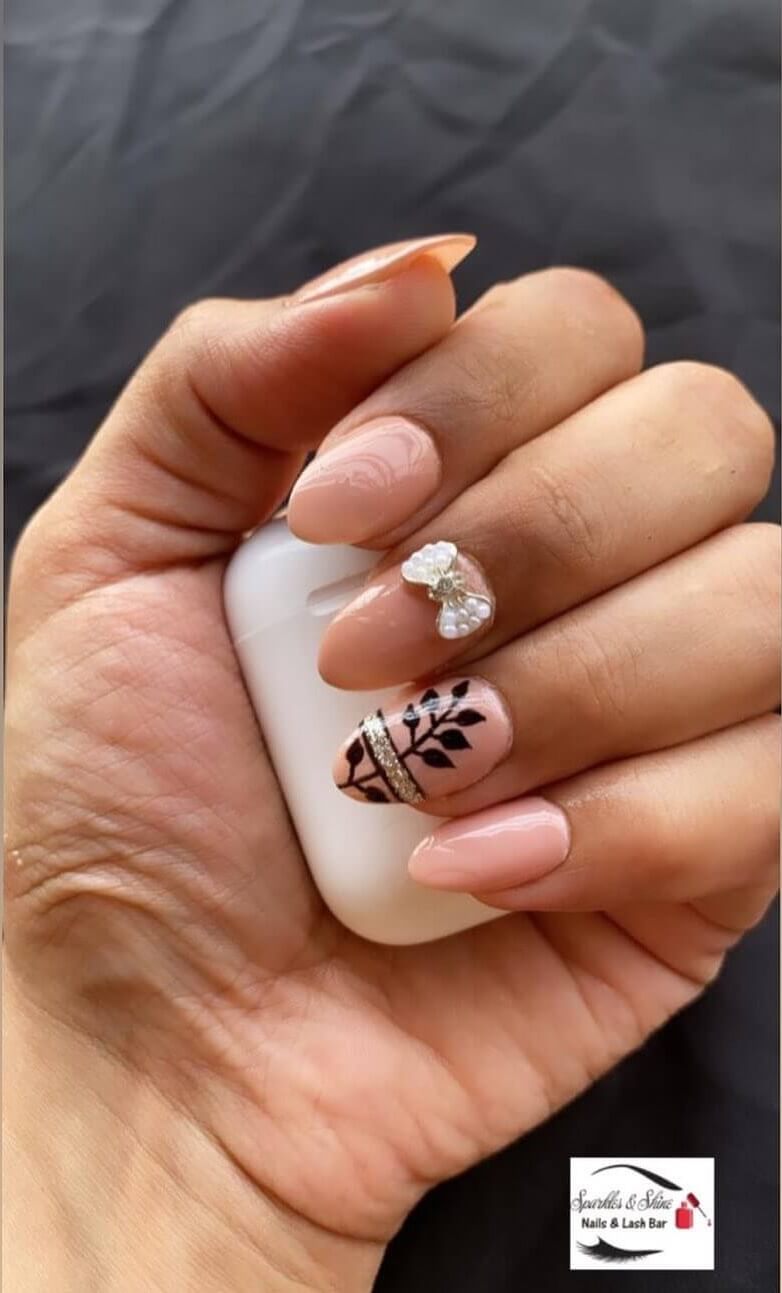 Bow Tie Nail Art Designs Nude Nails With A Bow Tie