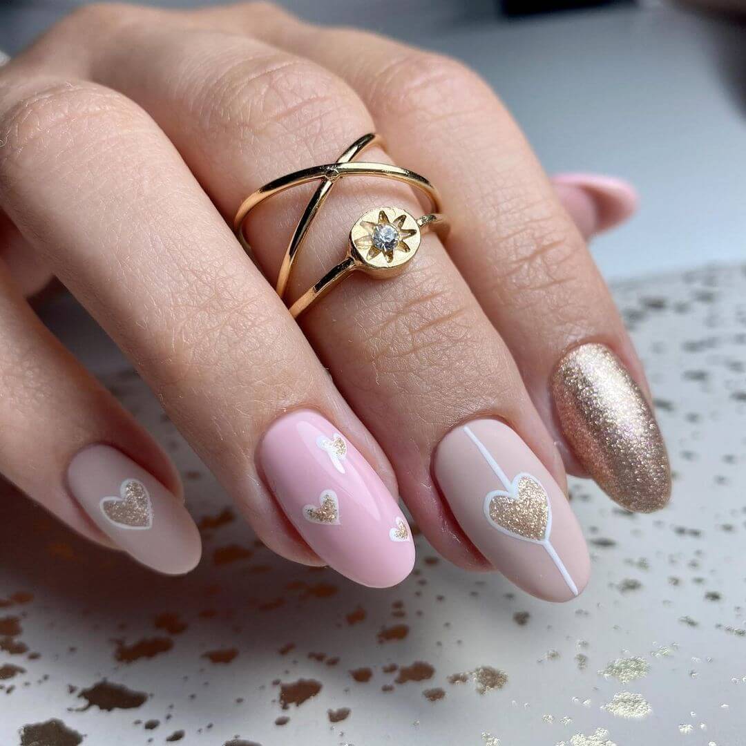 Gold Nail Art Designs Another love theme gold nail art design
