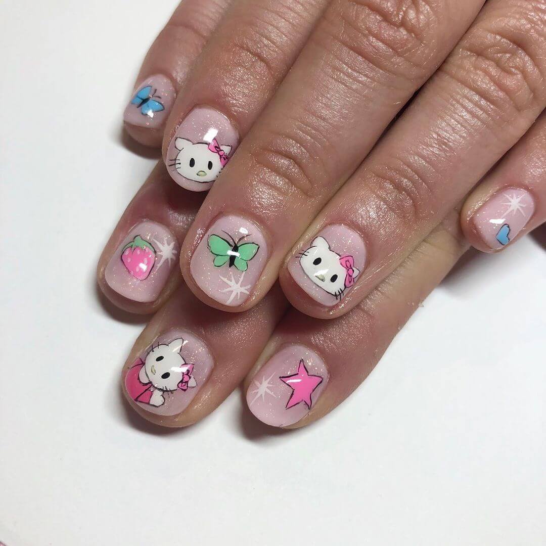 Different characters with Hello Kitty nail art design