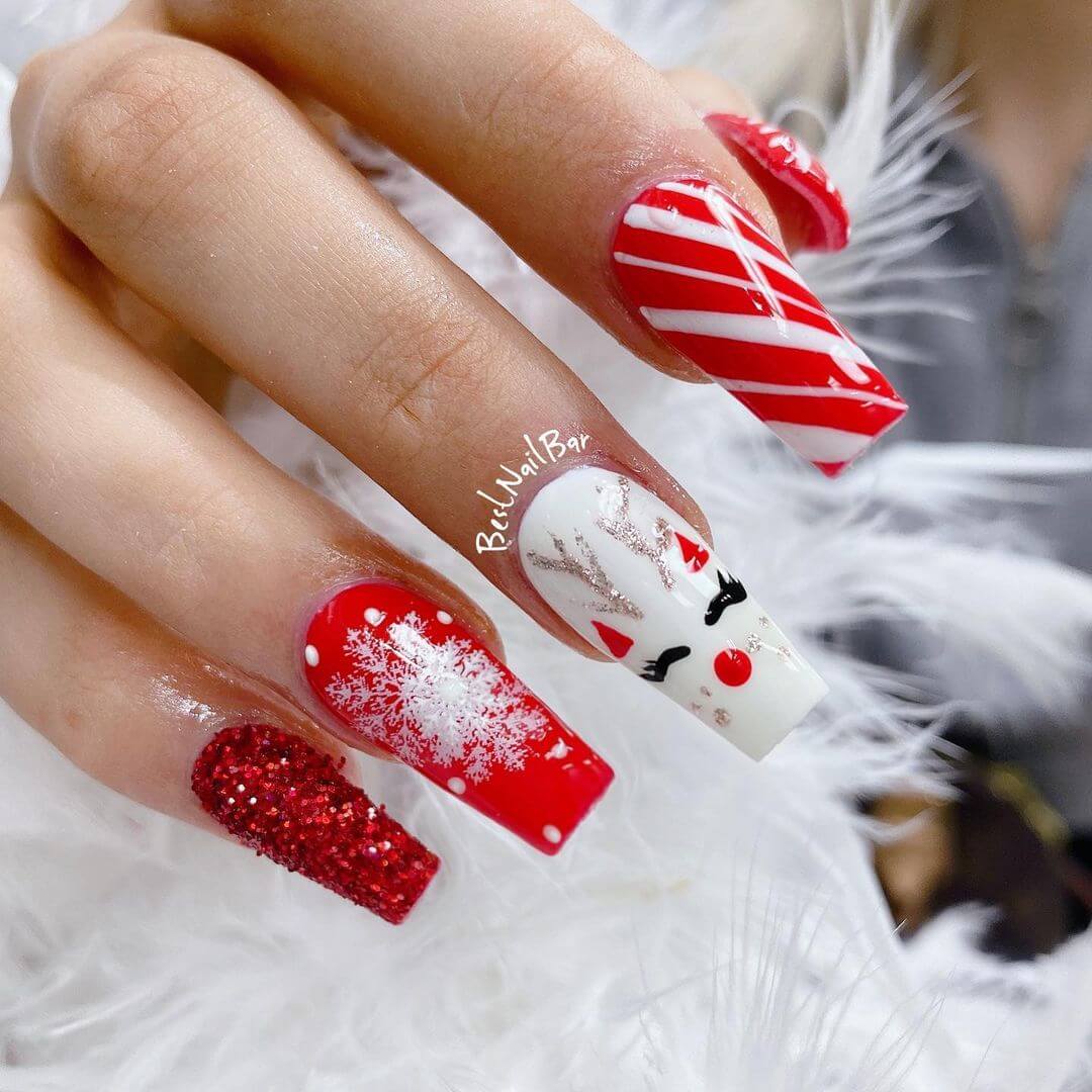 Reddish reindeer nail art design